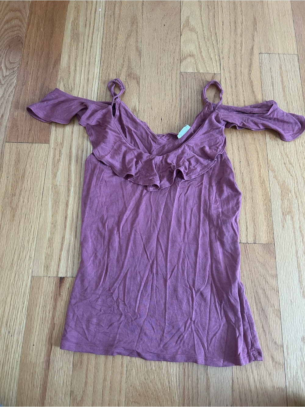 Women’s Ruffled Off-Shoulder Tank Top - Mauve Pink - Garage Size XS